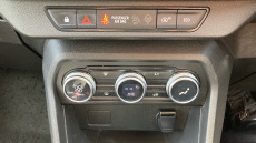 Dacia Jogger 1.0 TCe Comfort 5dr Petrol Estate